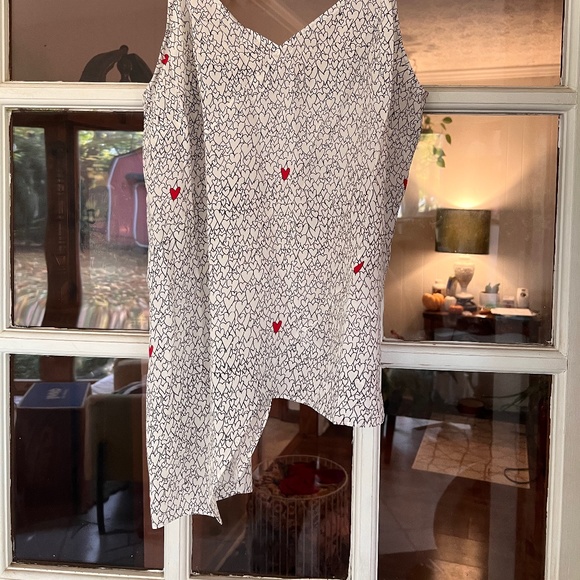 Top - Picture 2 of 5